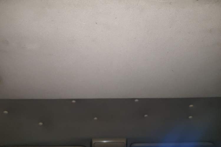 Used Jinbei Grace 2010 2.4L 3rd Generation Zunling Standard Version 9 Seats 9 Seats 4RB2
