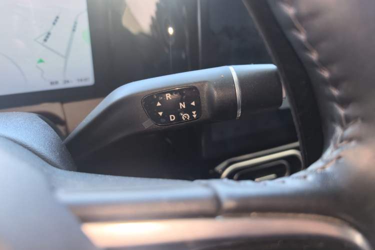 Used Leapmotor C01 2023 525 Comfort Edition Gear Lever