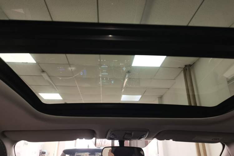 Used AION S Plus 2023 70 Intelligent Edition Lithium Iron Phosphate Headliner