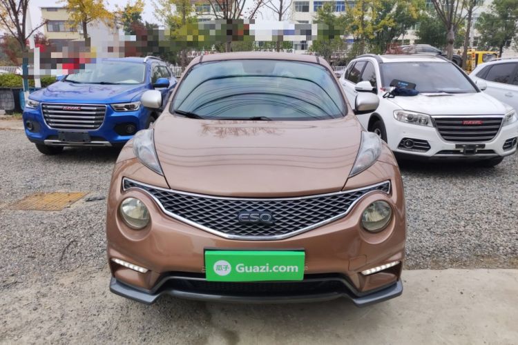 Used Infiniti ESQ 2014 1.6L Spontaneous Edition
