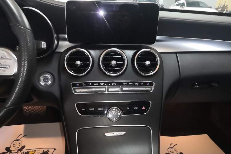 Used Mercedes-Benz C-Class 2021 C 260 L Sport Edition Star Collection Audio And AC Panel