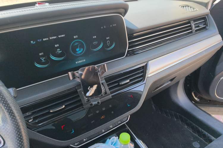 Used Hongqi HS5 2022 2.0T Smart Connect Flagship All-Wheel-Drive Version
