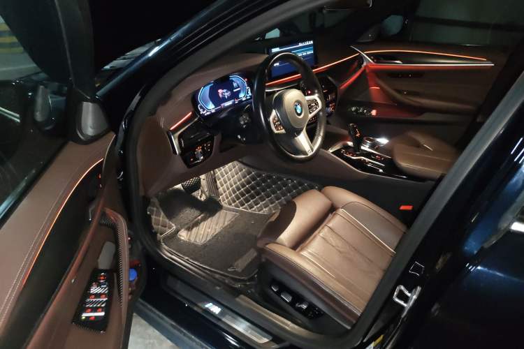 Used BMW 5 Series New Energy 2021 535Le Pioneer Edition M Sport Package Driver Seat