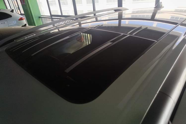 Used Ford Kuga 2019 EcoBoost 180 Two-Wheel-Drive Titanium Plus Model China V Standard Roof