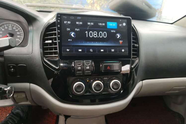 Used FORTHING Lingzhi 2018 M3 1.6L 7-Seater Comfort Model