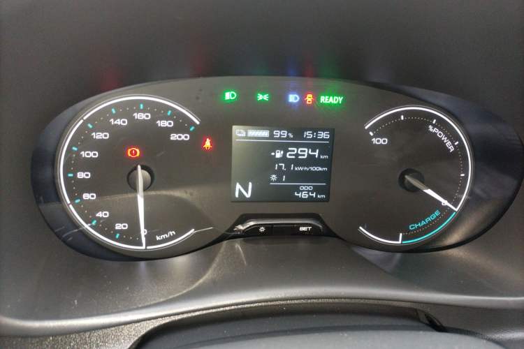 Used Wuling Hongguang New Energy 2024 All-Electric Model 300KM Practical Version
