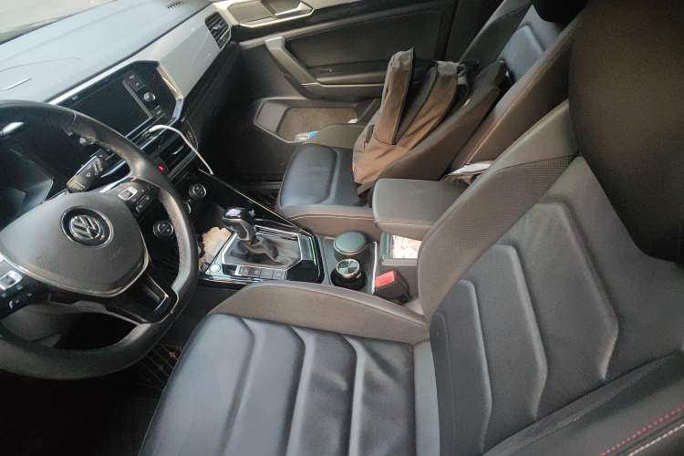 Used Volkswagen Tayron 2019 330TSI Two-Wheel Drive Luxury Model China VI Standard
