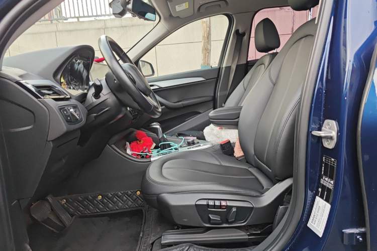 Used BMW X1 2018 sDrive18Li Fashion Model Left Front Seat