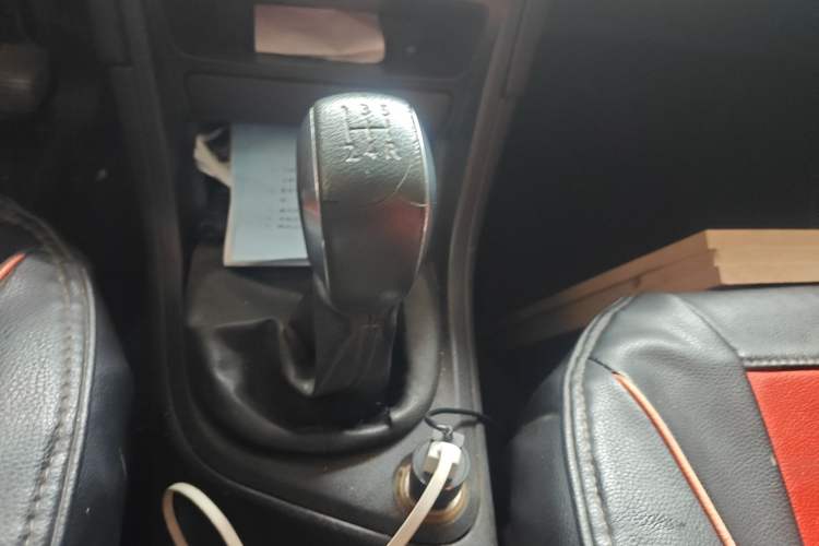Used Peugeot 308 2014 Enjoy Edition Classic 1.6L Manual YouShang Model Gear Lever