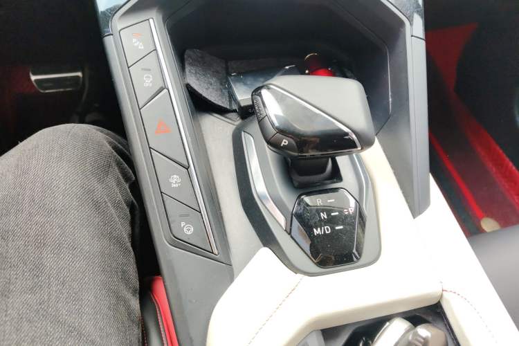 Used Lynk & Co 06 2020 1.5T YAO Halo
