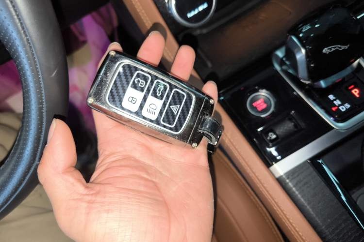 Used Jaguar XFL 2022 XFL 2.0T P250 Two-Wheel-Drive Elite Sport Edition
