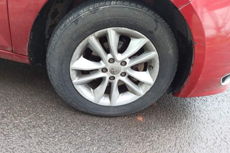 Used Brilliance H320 2012 1.5L Manual Luxury Version
