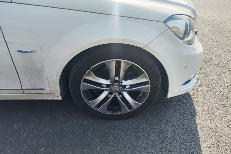 Used Mercedes-Benz C-Class 2011 C 200 CGI Fashion Model