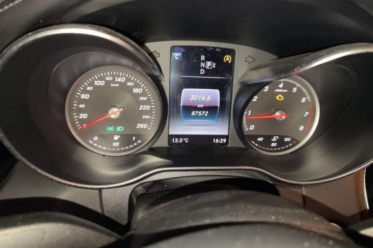 Used Mercedes-Benz C-Class 2015 C 260 L Sport Edition
