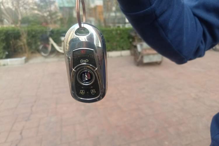 Used Buick GL8 2021 Land Cruiser Executive Class 652T Luxury Model Vehicle Key