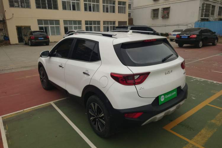 Used Kia kx1 Stonic 2021 1.4L CVT Fun Edition