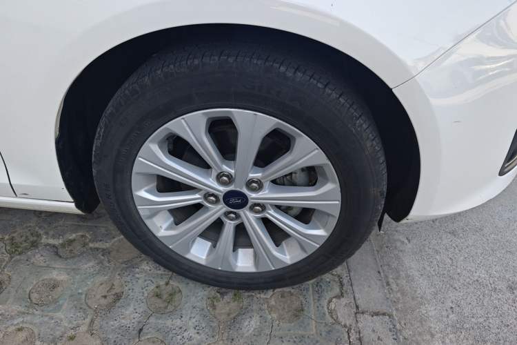 Used Ford Escort 2017 Happiness Edition 1.5L Automatic Fashion Version