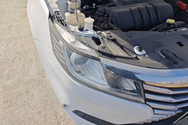 Used Soueast A5 Wing Dance 2019 1.5L Manual Luxury Edition China V Standard