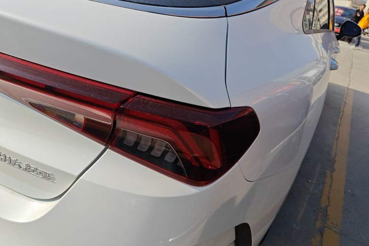 Used Kia K5 2025 1.5T Luxury Edition
