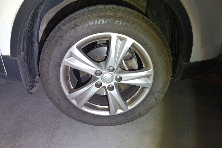 Used Bestune X80 2016 2.0L Automatic Luxury Model
