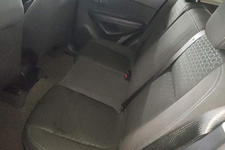 Used Chevrolet Trax 2016 1.4T Automatic Two-Wheel Drive Comfort Version with Sunroof