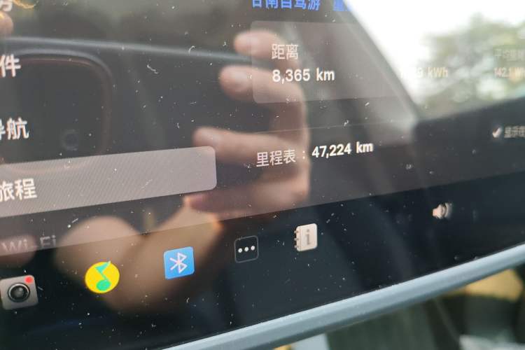 Used Tesla Model Y 2024 Rear-Wheel-Drive Version Odometer Close Up