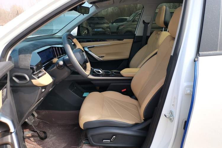 Used Geely Auto FX11 2023 1.5TD DCT Prestige Edition
