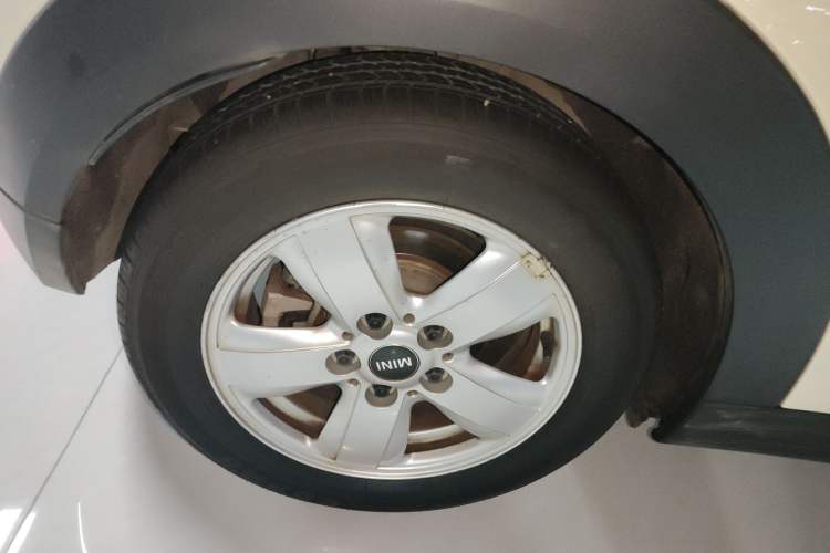 Used MINI 2014 1.2T ONE Right Rear Wheel Hub