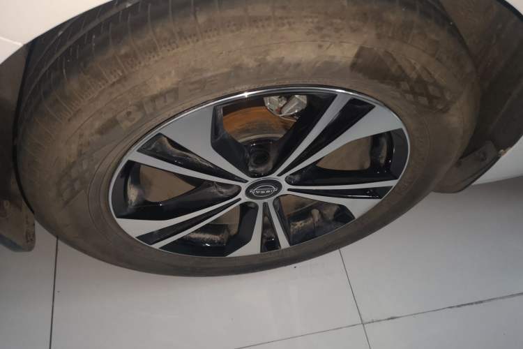 Used Nissan Sylphy 2023 Revised 1.6L CVT Enjoyment Edition Exterior 5