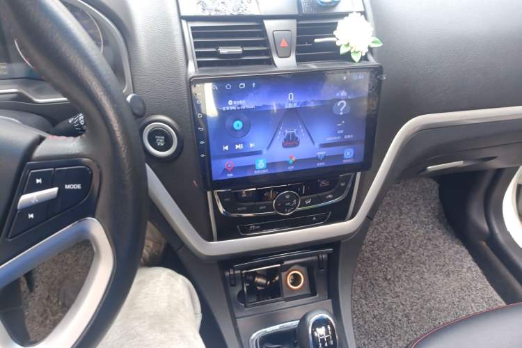 Used Geely Auto Emgrand 2015 Sedan 1.5L Manual - Top Trim Level
