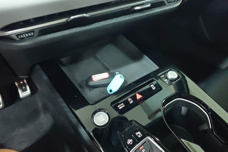 Used Audi A5L 2026 2.0T Sport Plus
