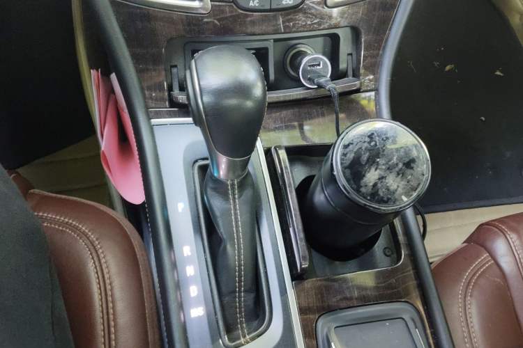 Used Buick LaCrosse 2014 2.0T SIDI Smart Luxury Flagship Edition Gear Lever