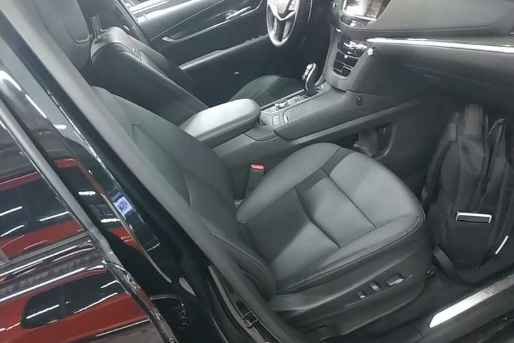 Used Cadillac XT5 2022 2.0T Four-Wheel Drive Premium Edition
