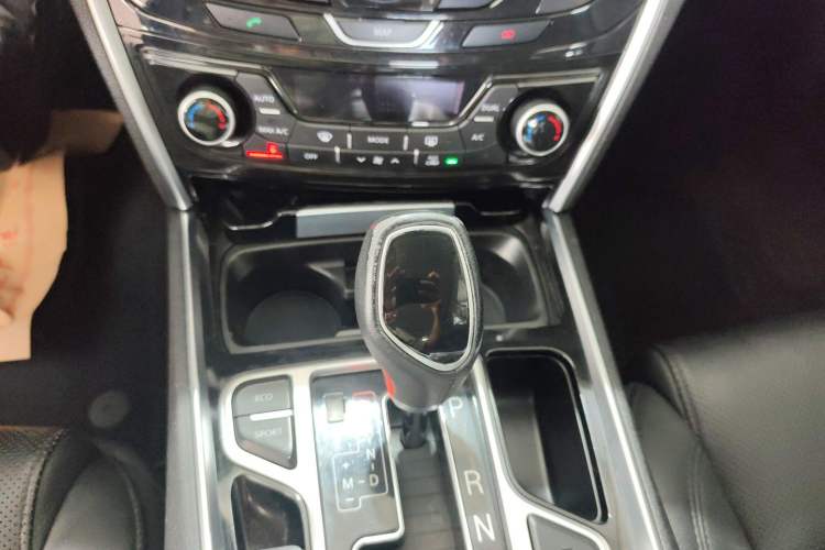 Used Geely Auto Emgrand GT 2015 1.8T Luxury Model Gear Lever