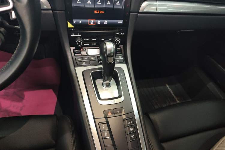 Used Porsche 718 2018 Cayman 2.0T
