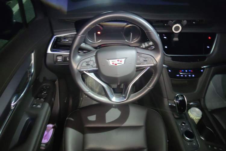 Used Cadillac XT6 2022 2.0T Six-Seater Four-Wheel-Drive Luxury Version