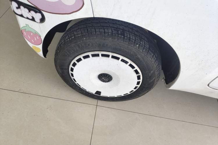 Used Chery QQ Ice Cream 2024 Edition Youth Version 205km Sundae
