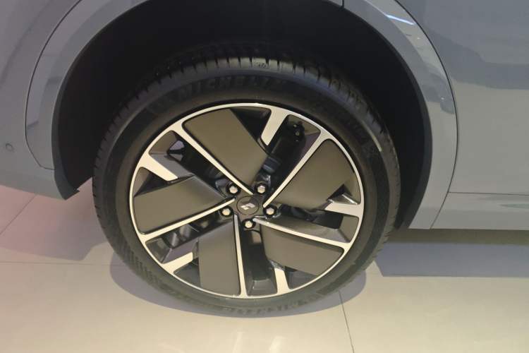 Used Li Auto L7 2025 Ultra Smart Refreshed Edition
