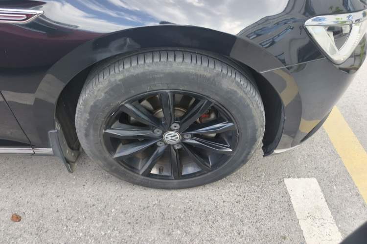 Used Volkswagen Magotan 2019 330TSI DSG Leading Edition China V Standard
