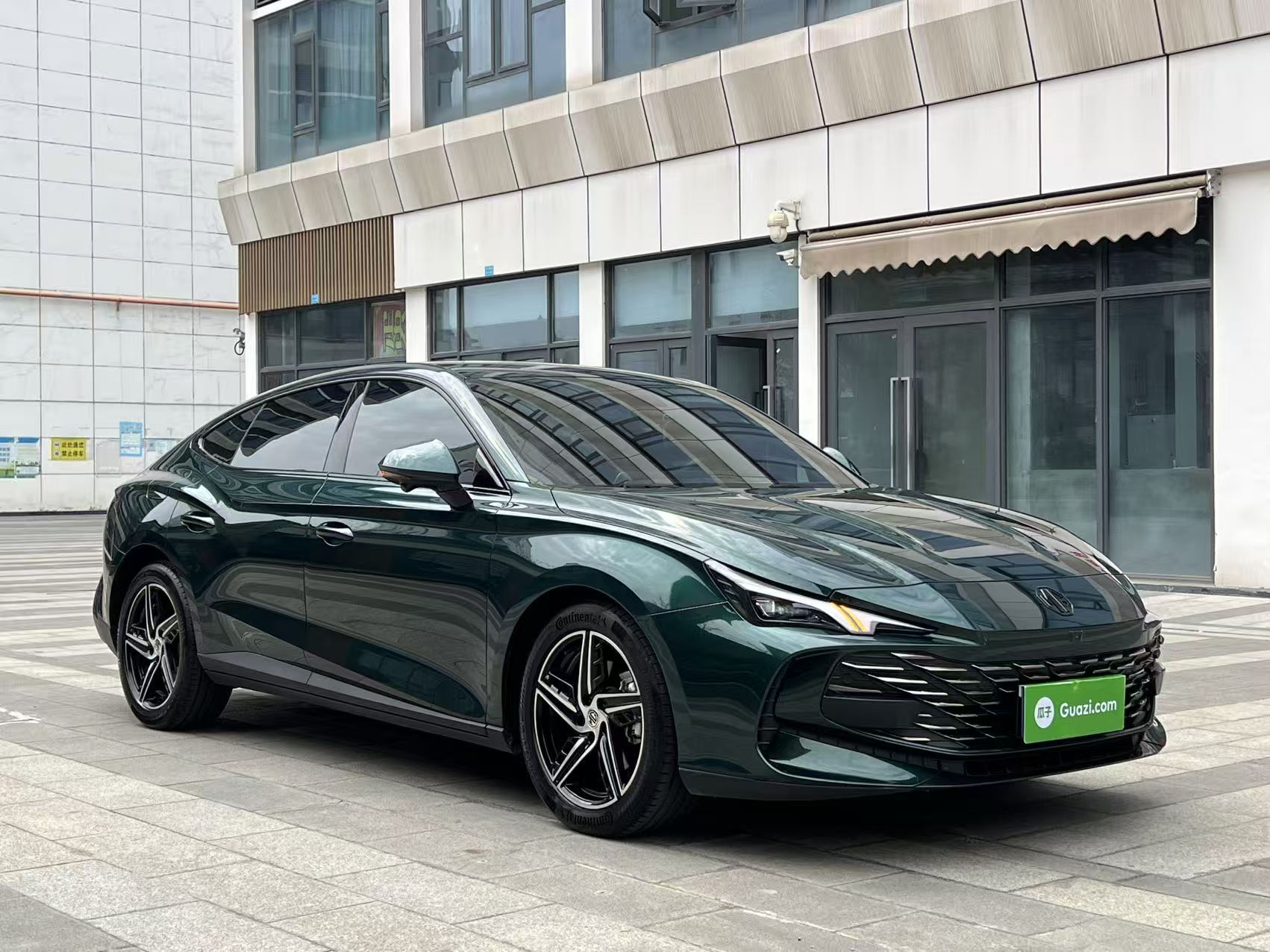 MG 7 2023 1.5T DCT Luxurious Supreme Edition — снимка 3
