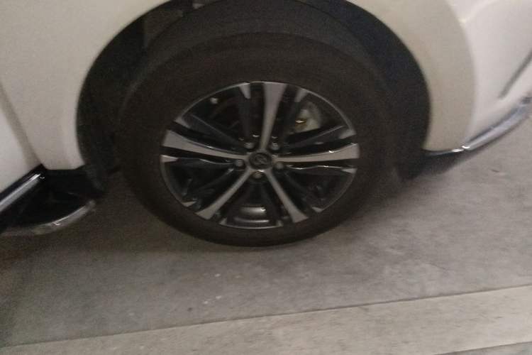 Used Toyota Venza 2023 2.0L CVT Two-Wheel Drive Luxury Edition
