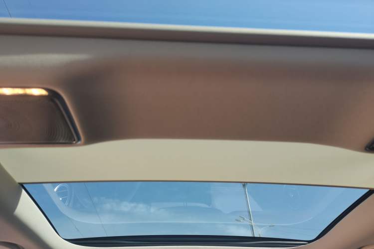 Used Mercedes-Benz E-Class 2022 Updated E 300 L Luxury Edition
