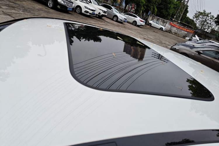 Used Mercedes-Benz GLC Coupe 2017 GLC 260 4MATIC Coupe SUV
