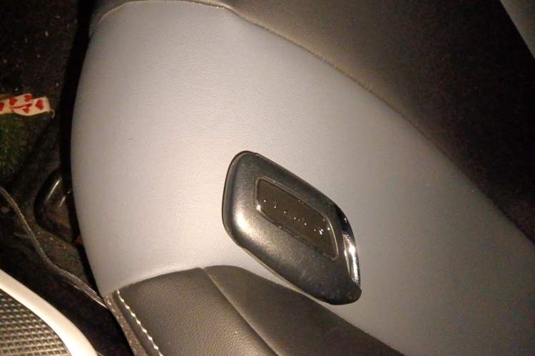 Used Roewe Clever 2022 311km QiQi BoBo Edition