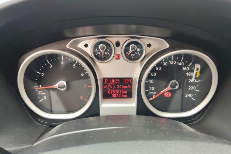Used Ford Focus 2013 Hatchback Classic 1.8L Automatic Base Model Instrument Cluster