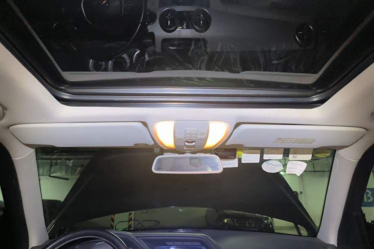 Used Mercedes-Benz GLK-Class 2013 GLK 300 4MATIC Fashion Model