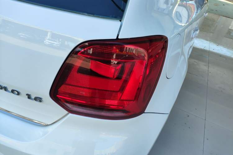 Used Volkswagen Polo 2014 1.6L Automatic Luxury Edition