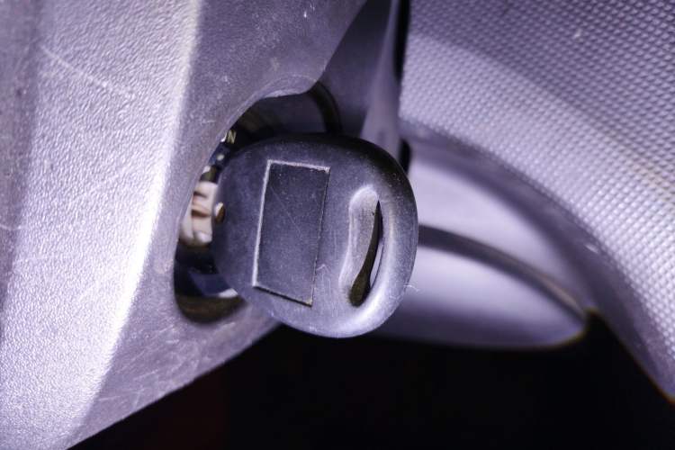 Used Chevrolet Sail 2013 Sedan 1.2L Manual Fashionable Happiness Edition