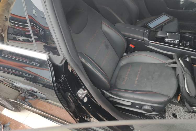 Used Mercedes-Benz CLA 2023 CLA 200 Right Front Seat