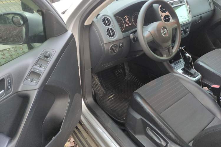 Used Volkswagen Tiguan 2015 1.8TSI Automatic Two-Wheel Drive Trend Edition